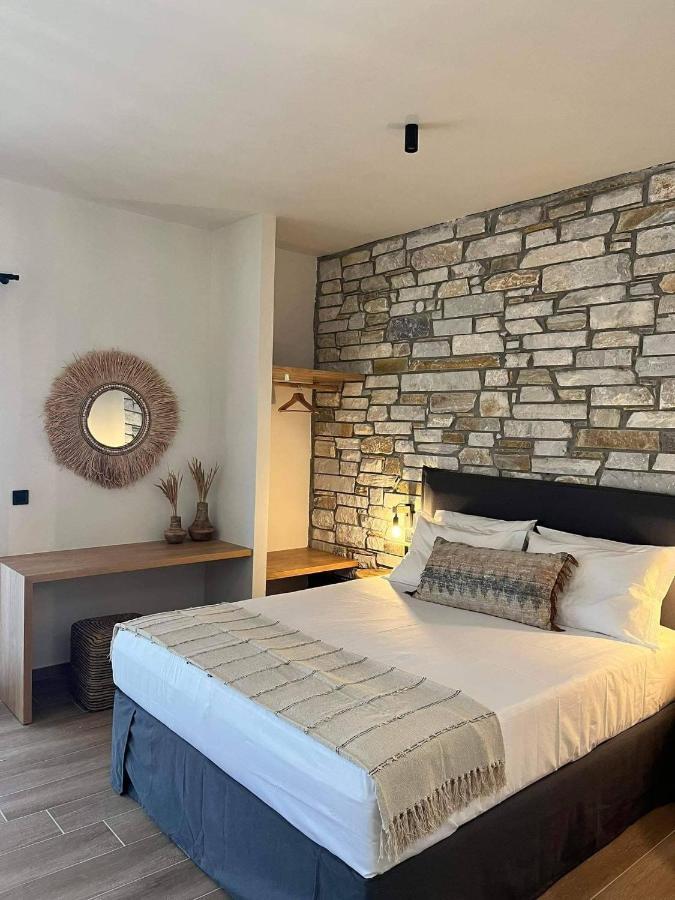 Peri Elxis Luxury Suites Mourésion Dış mekan fotoğraf