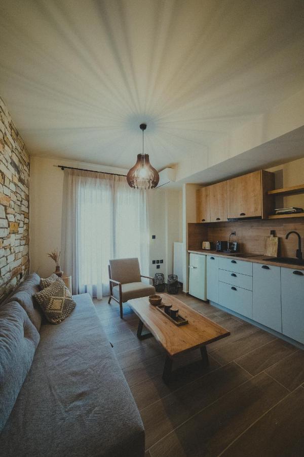 Peri Elxis Luxury Suites Mourésion Dış mekan fotoğraf