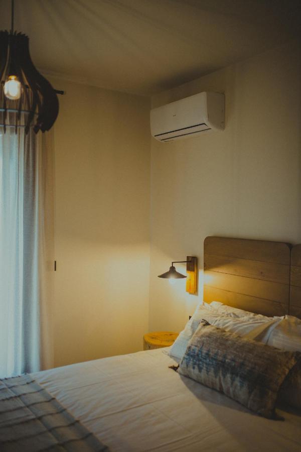 Peri Elxis Luxury Suites Mourésion Dış mekan fotoğraf